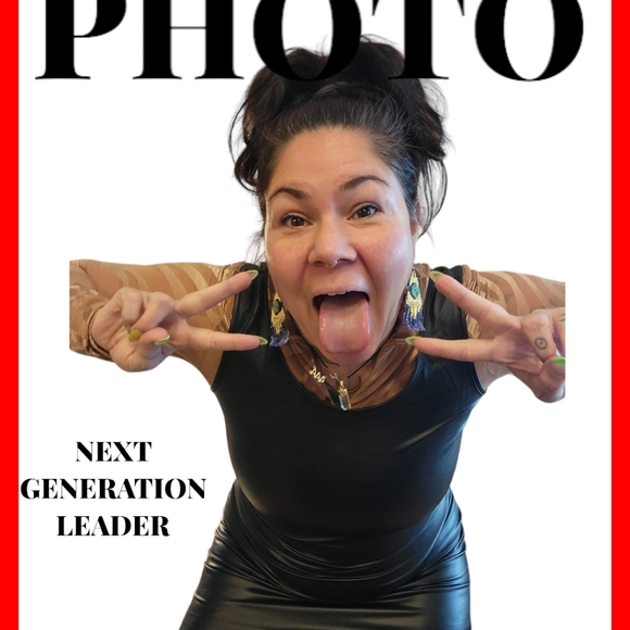 Meet your Posher, Raven ann - Picture 4 of 4